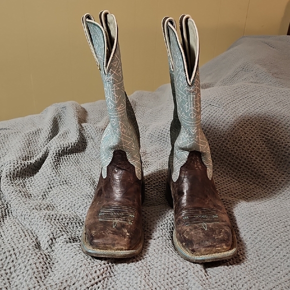 Ariat Shoes - Ariat Circuit Savanna Western Boots Aztec Turquoise Brown Square Toe Size 10B